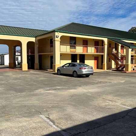 Days Inn & Suites By Wyndham Brewton Εξωτερικό φωτογραφία