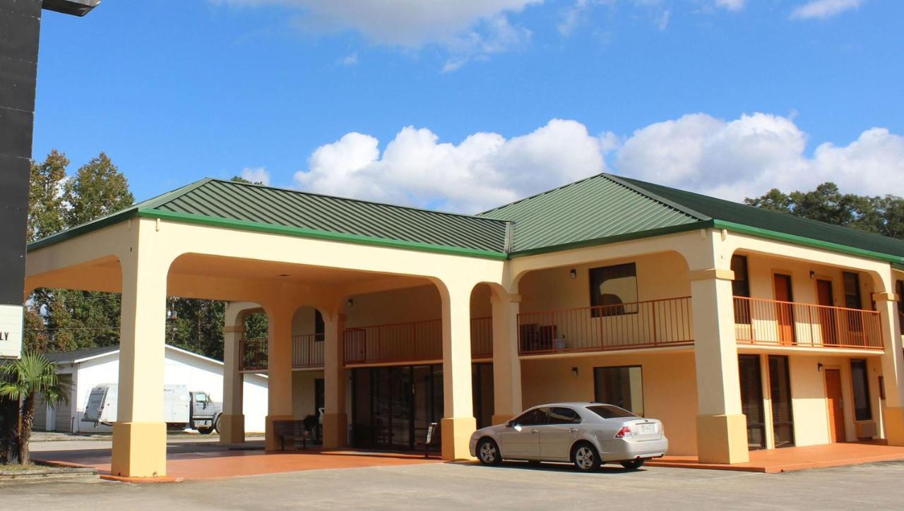 Days Inn & Suites By Wyndham Brewton Εξωτερικό φωτογραφία