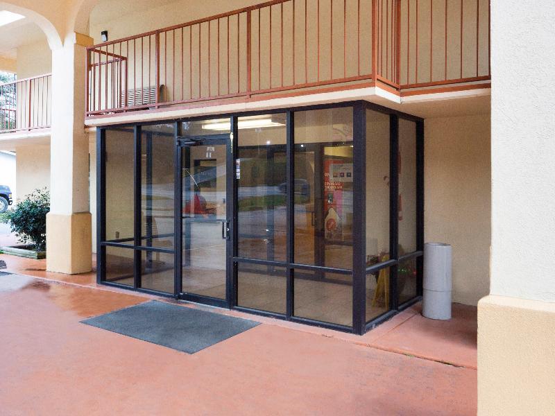 Days Inn & Suites By Wyndham Brewton Εξωτερικό φωτογραφία